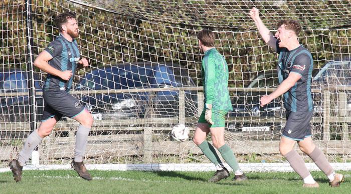Tish celebrate victory over Tenby. Picture Susan McKehon